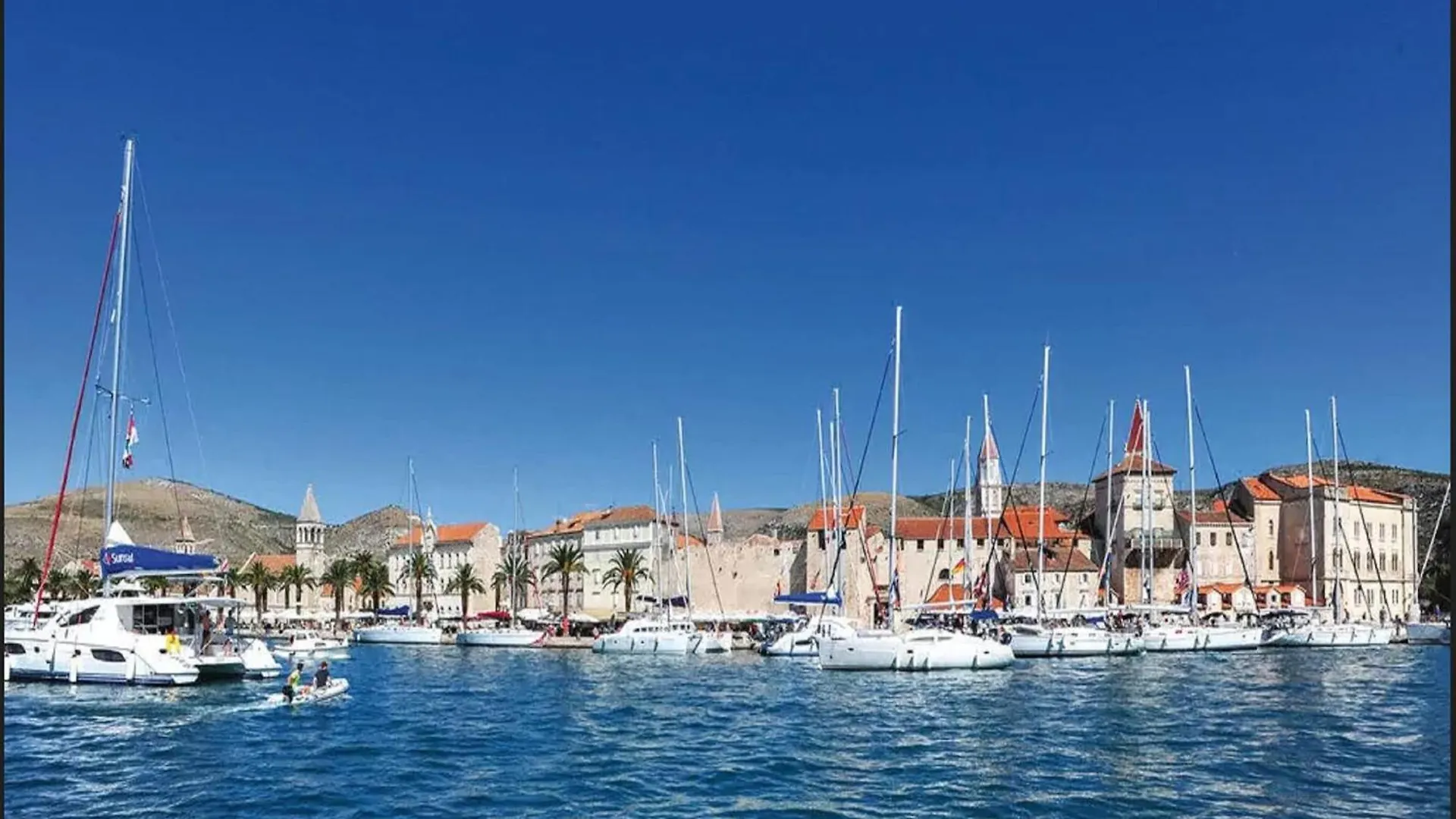 Apartments Halilovi - Two Bedroom Apartment 3 Trogir 0*,  Croatia