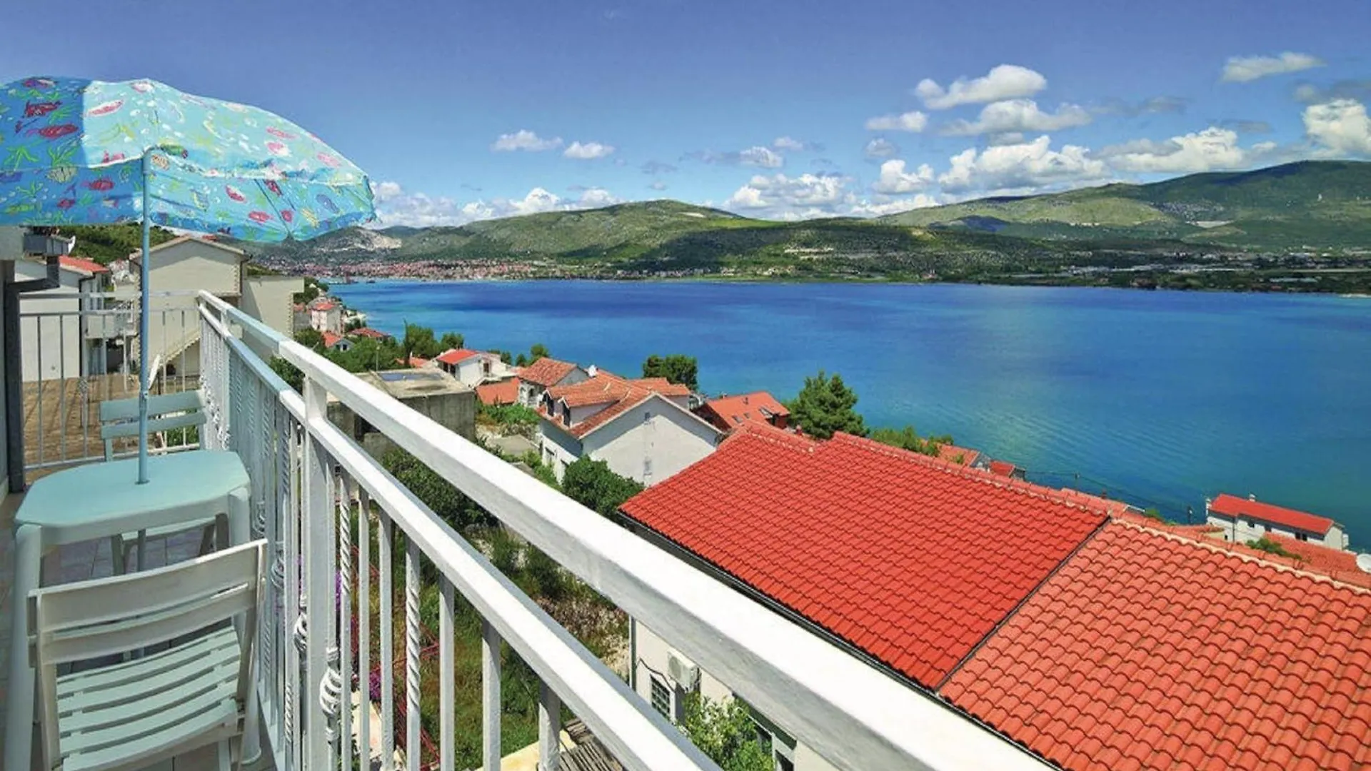 Apartments Halilovi - Two Bedroom Apartment 3 Trogir 0*,